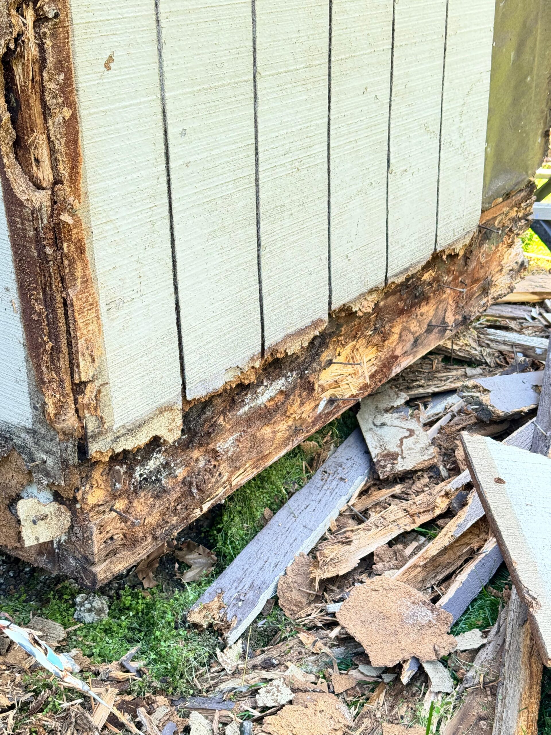 Rotted support wood replacement step 1